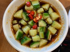 -炉小二铜锅牛蛙•川湘菜(三里屯店)