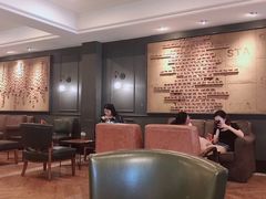 大堂-星巴克臻选(广州沙面店)