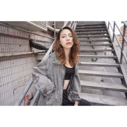 -God Hands发型设计复古会所