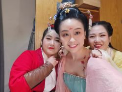 -盘子女人坊古装写真摄影(厦门总店)