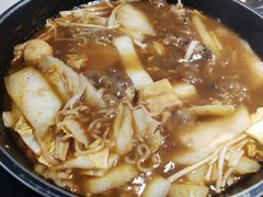 -运气牛自助酱大骨火锅(南京东路店)