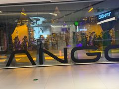 -TANGO LIVEHOUSE动感单车(巴黎春天店)