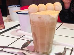 白玉豆乳冰拿铁-MIKAKU(万达广场上海宝山店)