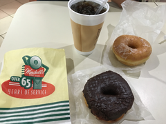 -Winchell's Donuts House