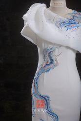 点击看大图 -藤薰定制中式嫁衣礼服旗袍店