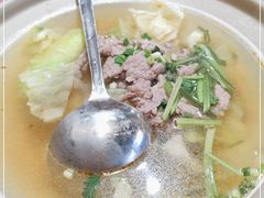 -冯烫烫跷脚牛肉·川菜小馆(武胜西街店)