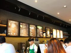 -星巴克臻选(莘庄仲盛店)
