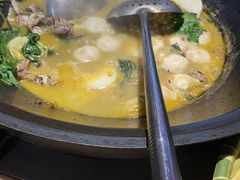 -陈大锅·岳阳鱼馆·地道岳阳菜(美食街店)