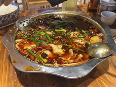 -乡土特色.冷锅鱼.牦牛肉汤锅