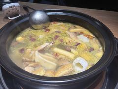 -一朵菌·野生菌探索家火锅(南亚店)