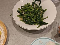 -有红鸡毛店·川菜(建设路店)