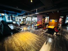 -JINNS锦时 steak&pizza(浸信会礼拜堂旧址店)