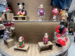 -泡泡玛特POPMART(国金街店)