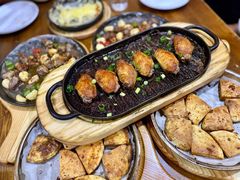 -老东镇啤酒屋海鲜加工·蒸汽海鲜·海鲜烧烤(台东店)