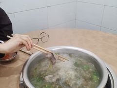 -黑竹沟新场牛肉火锅