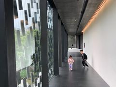 -知美术馆