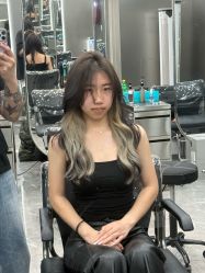 点击看大图 -老佛爷Hair染发烫发Salon
