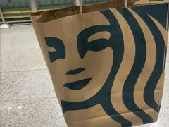 -星巴克(上海虹桥站2A检票口)