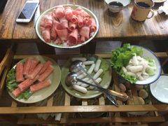 -东镇老火锅(长春路首店)