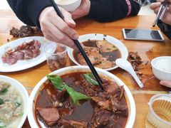 -山里人家土菜馆(茅山店)