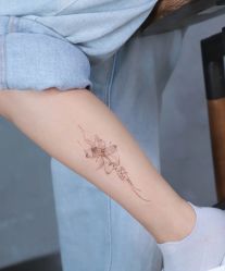 -AC TATTOO 纹身