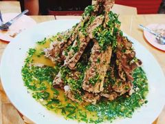 -席娜卡琳火车铁道夜市