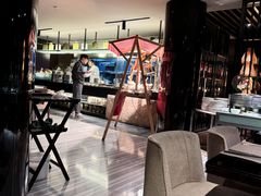-唐拉雅秀酒店-西锦汇空中BBQ·思创餐厅