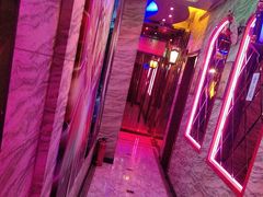 -路边边.炒菜烧烤.音乐餐厅(良乡长虹店)