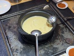 -有一锅·野生菌黑山羊腊排骨火锅(古城北门店)