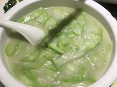 -湘潭九龙鱼头店(城南西路店)