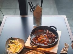 -Ameigo梅果·云贵川bistro(长宁来福士店)