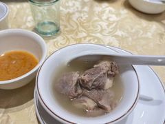 -老东风菜馆·羊肉火锅·海鲜·砂锅粥