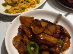 -关东小磨东北菜(漕河泾印象城店)