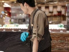 -雍容荟活帝王蟹活龙虾自助(苏宁旗舰店)