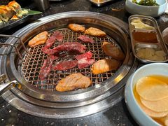 -韩烧牛中牛·甄选黑牛烤肉(黑金店)