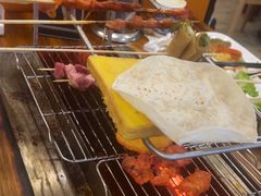 -哈尔滨小酒馆·鲜肉现穿自助烧烤(康新花园店)