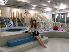 -Ours树朵家亲子餐厅(远策中心店)