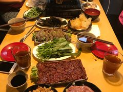 -江湖餐厅–重庆九宫格老火锅