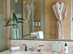 -深圳星河丽思卡尔顿酒店