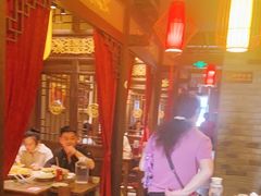 -小龙坎火锅(湖滨银泰in77店)