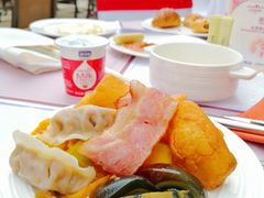 皮蛋烟肉饺子-东莞塘厦三正半山温泉酒店·沙利文西餐厅