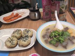 -小杨生煎(白玉兰广场店)