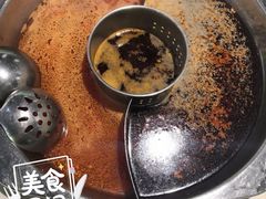 -佰人王串串香火锅直营店(大学路店)