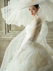 -雪中彩影婚纱摄影·微光艺术中心