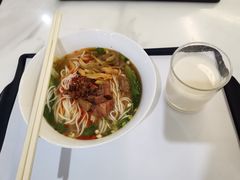 -南航明珠v2头等舱公务舱休息室