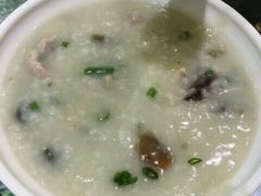 -麦谷轻餐(郑记粥铺金汇店)