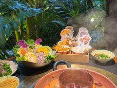 -菌自由丨野生菌火锅特色庭院餐厅(丽江古城店)