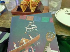 -Famous肥猫墨西哥音乐餐吧(五棵松华熙LIVE店)