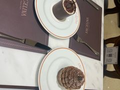 -Angelina安吉丽娜(恒隆广场店)