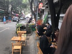 -四小区火锅·巷子里的重庆火锅(花照壁店)
